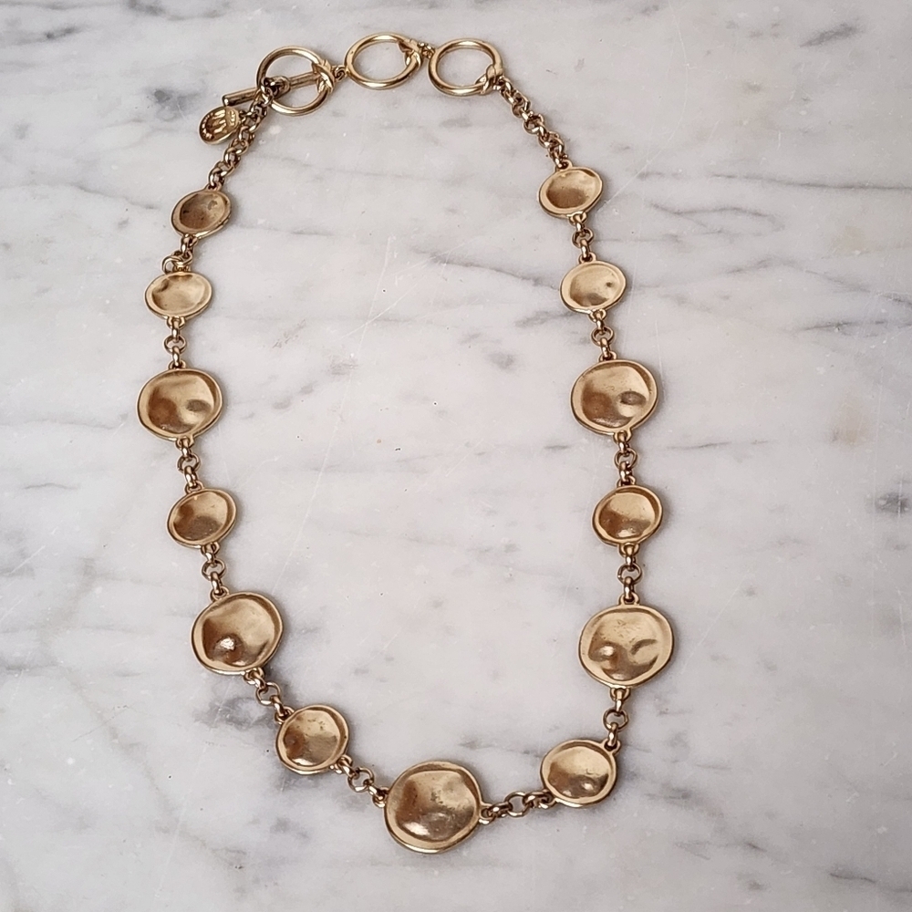 JONES NEW YORK GOLD TONE 19" NECKLACE CHUNKY MEDALLION BRUSHED GOLD SIGNED 19" - Picture 2 of 9